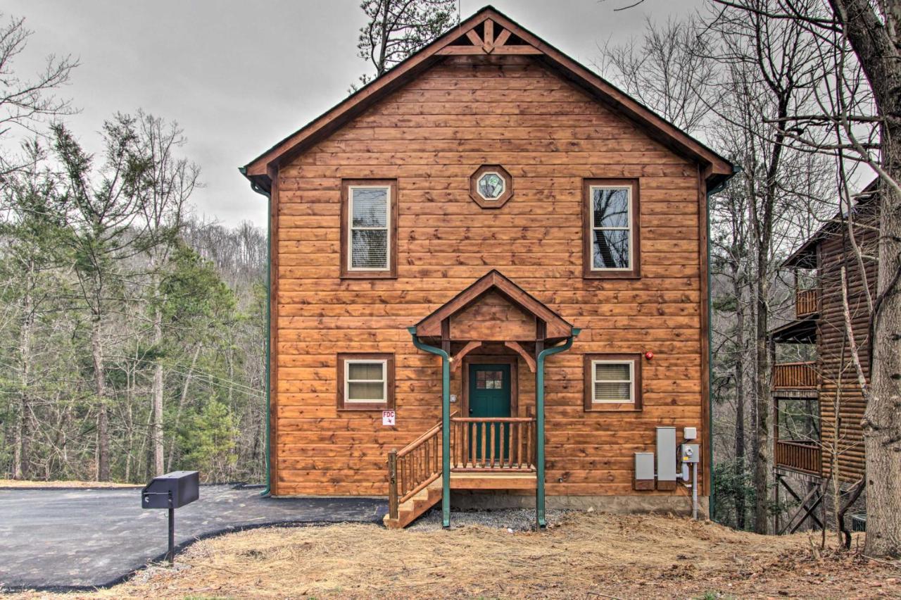 Luxe Cabin With Home Theater Less Than 2 Miles To Gatlinburg Esterno foto