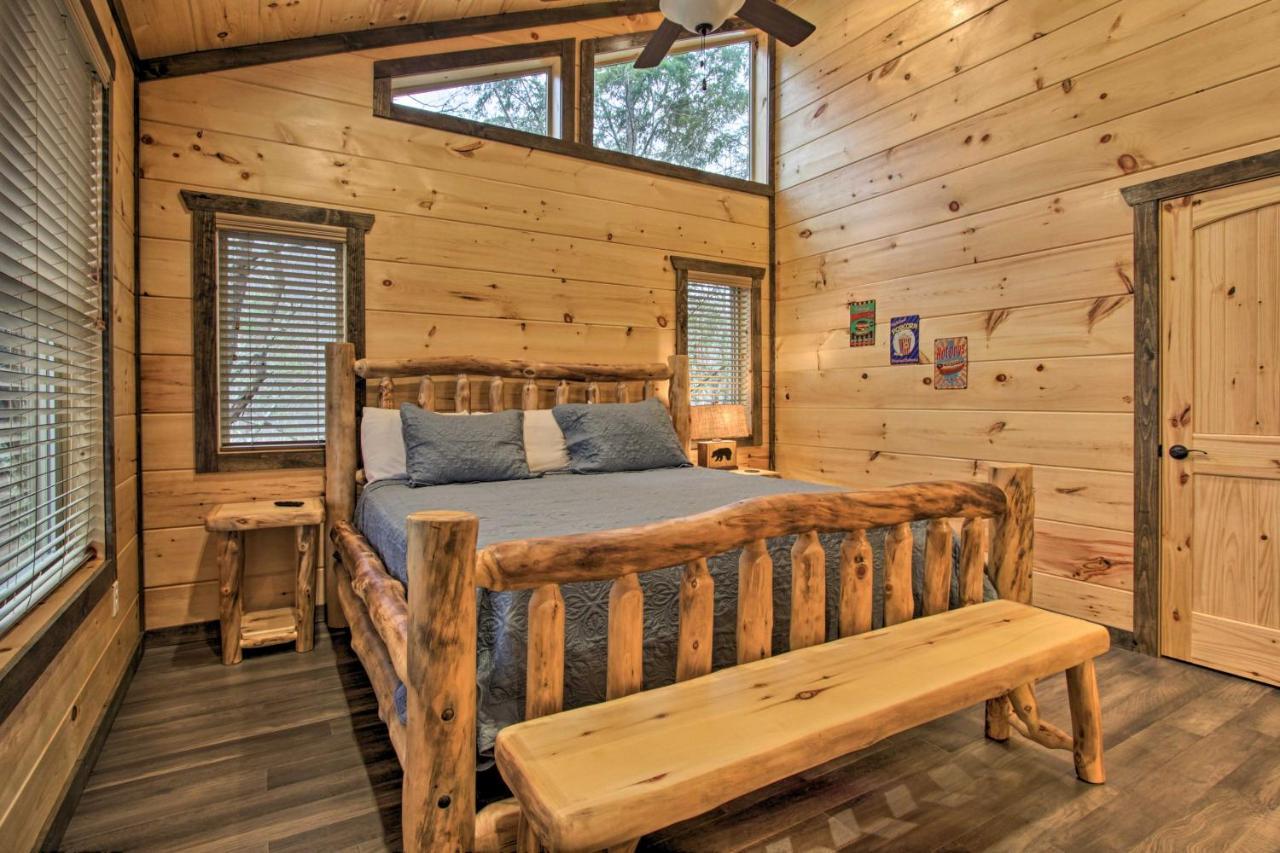 Luxe Cabin With Home Theater Less Than 2 Miles To Gatlinburg Esterno foto